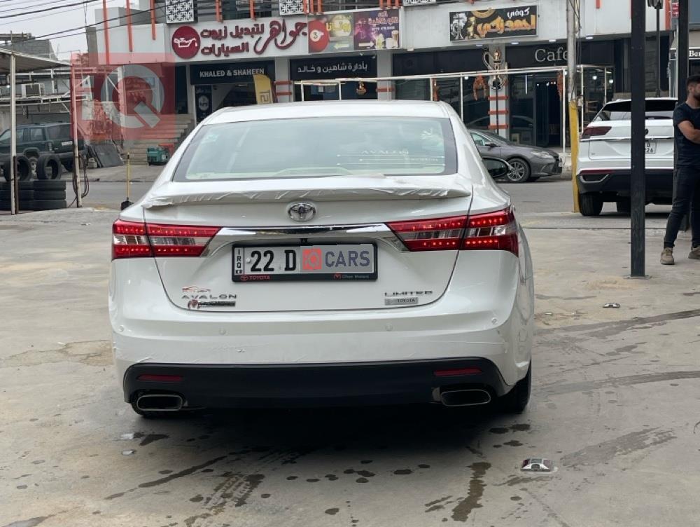 تۆیۆتا ئەڤەلۆن